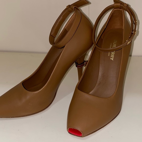 Burberry Tan Brown Leather Jermyn Peep-Toe Ankle Strap Pumps Shoes - Picture 3 of 6